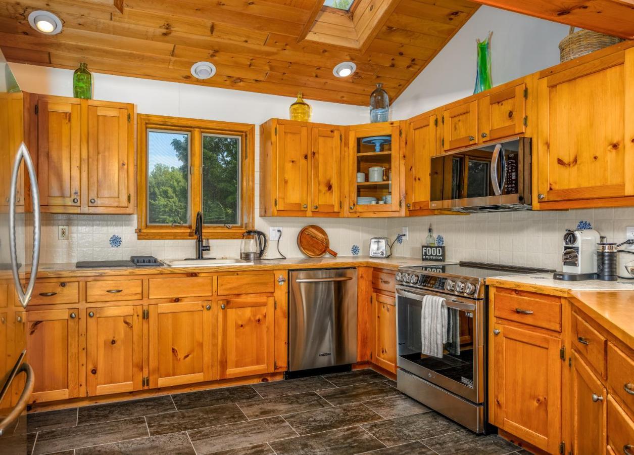 Mountain Blue Vista - Luxury Retreat Near Ski Resorts With Pond, Firepit And Hot Tub Віндем Екстер'єр фото